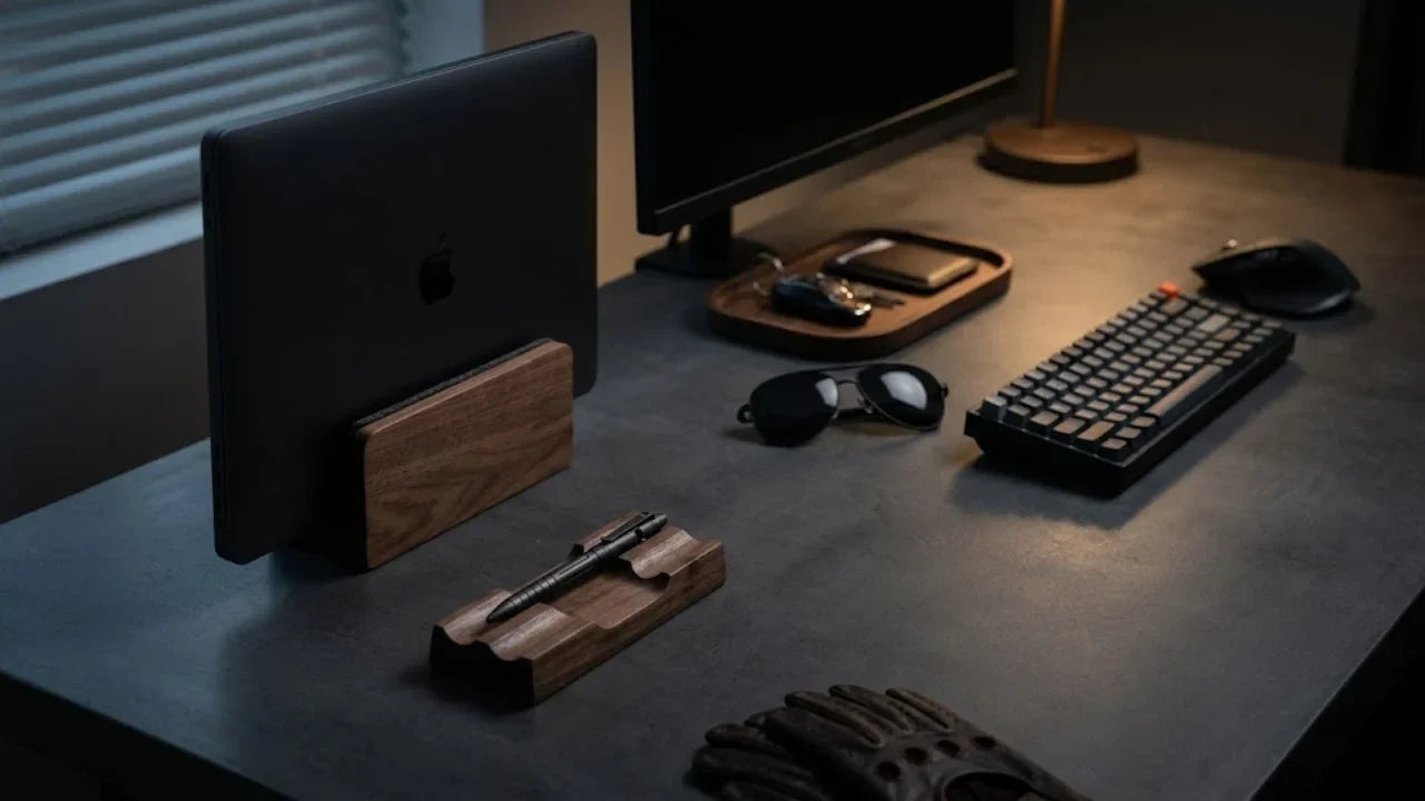 How Do Workspace Objects Influence Attention?